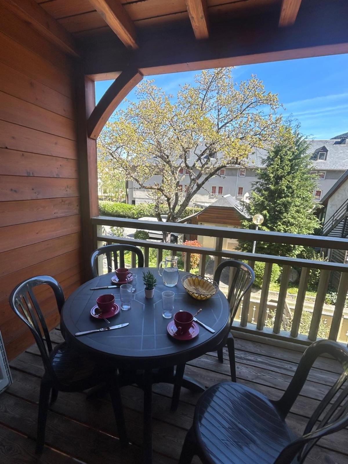 Appartement avec Piscine Intérieure Centre Village Saint Lary Exterior foto